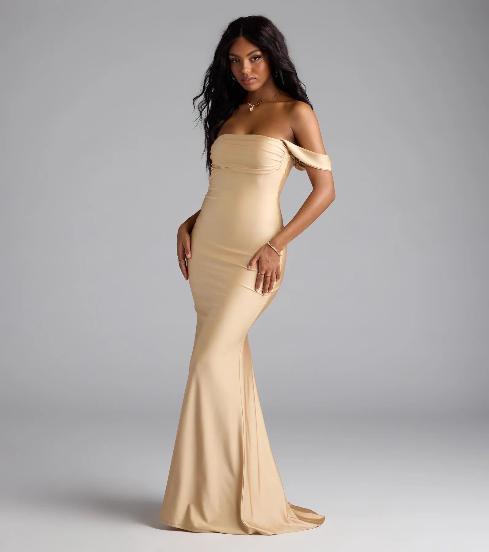 Maylah Off-The-Shoulder Mermaid Dress - Image 4