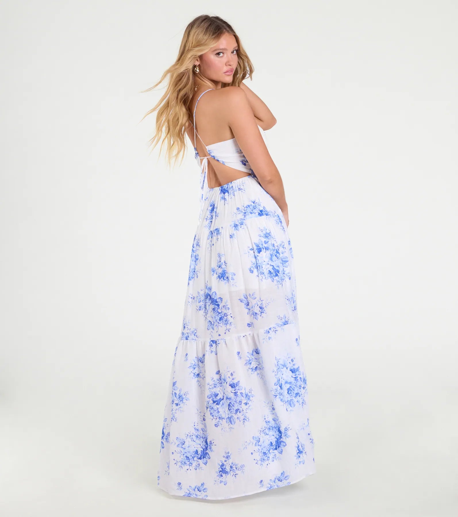 Sunshine Dream Open Tie Back Floral Maxi Dress - Image 2