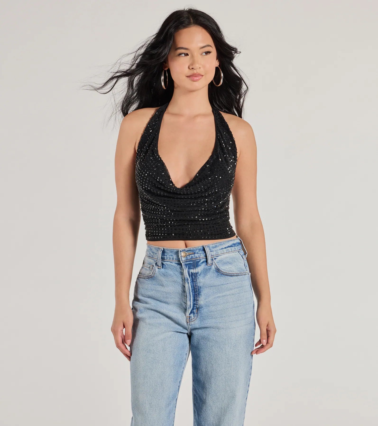 Glitzy Chic Cropped Rhinestone Halter Top - Image 5