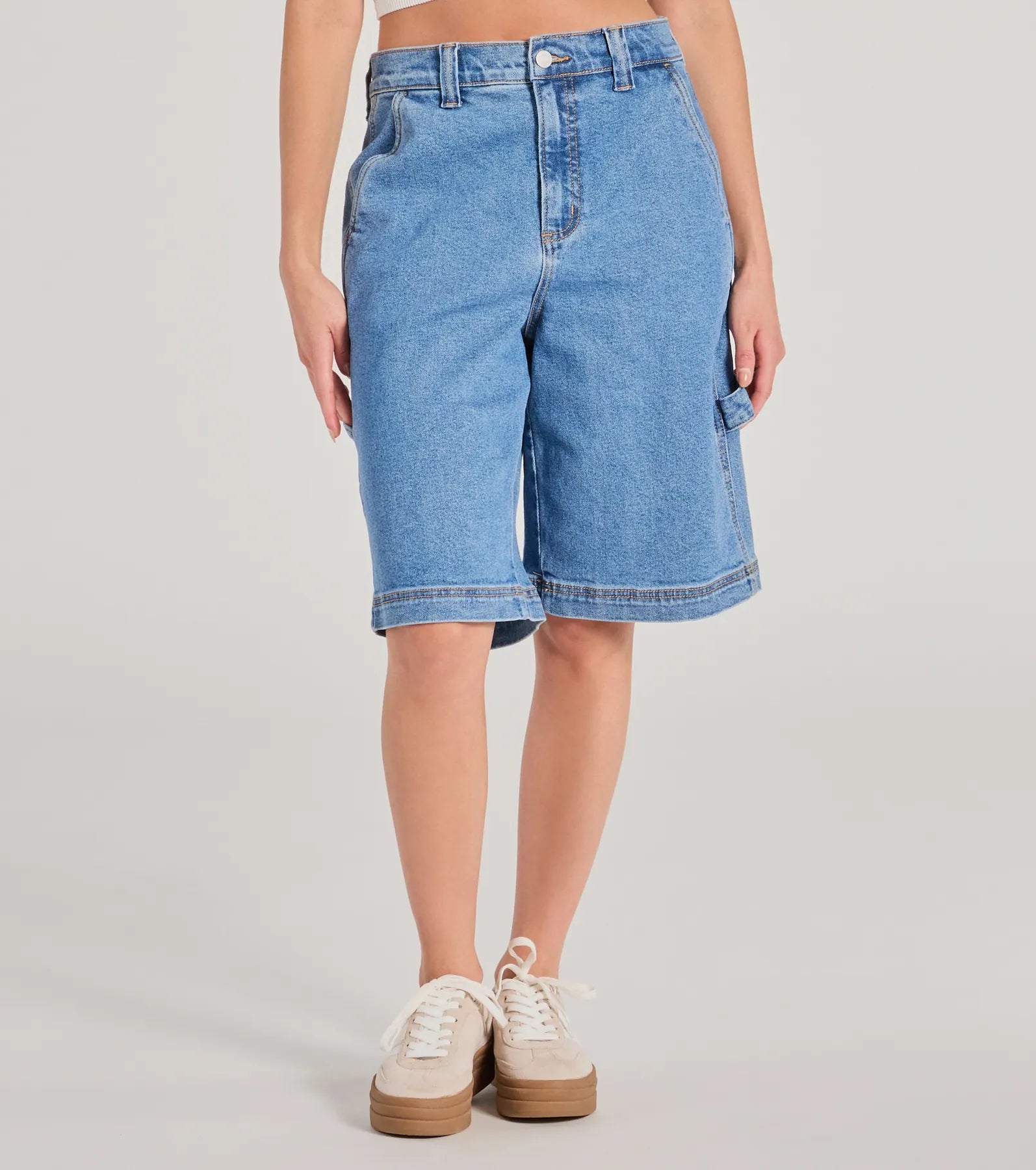 Latest Trend Mid-Rise Denim Jorts - Image 4