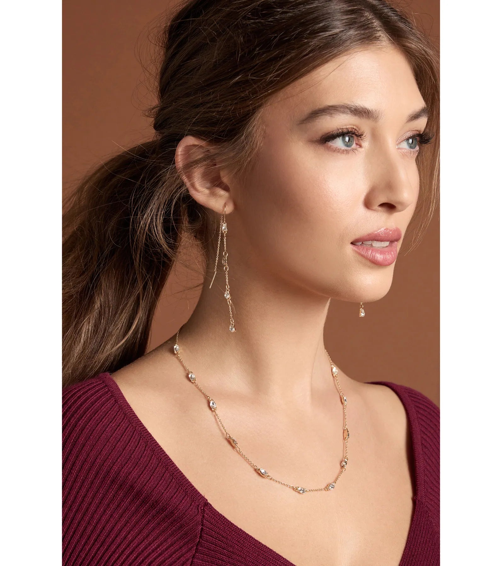 Delicate Ice Rhinestone Necklace And Earrings Set - Image 4