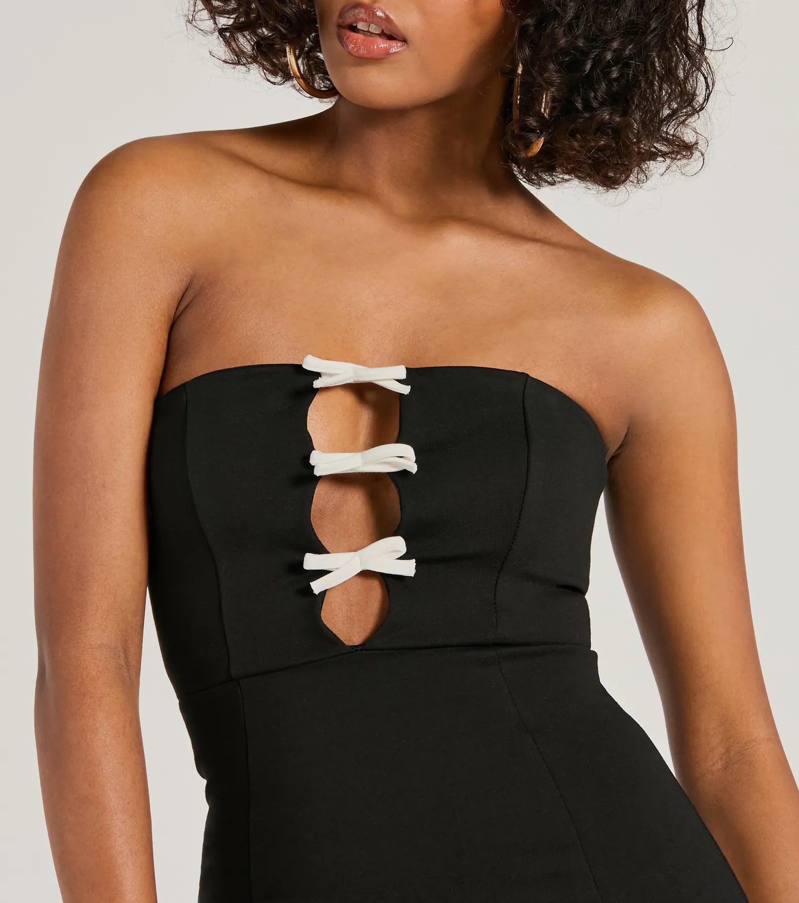 Perfectly Polished Strapless Bow Ponte Mini Dress - Image 4
