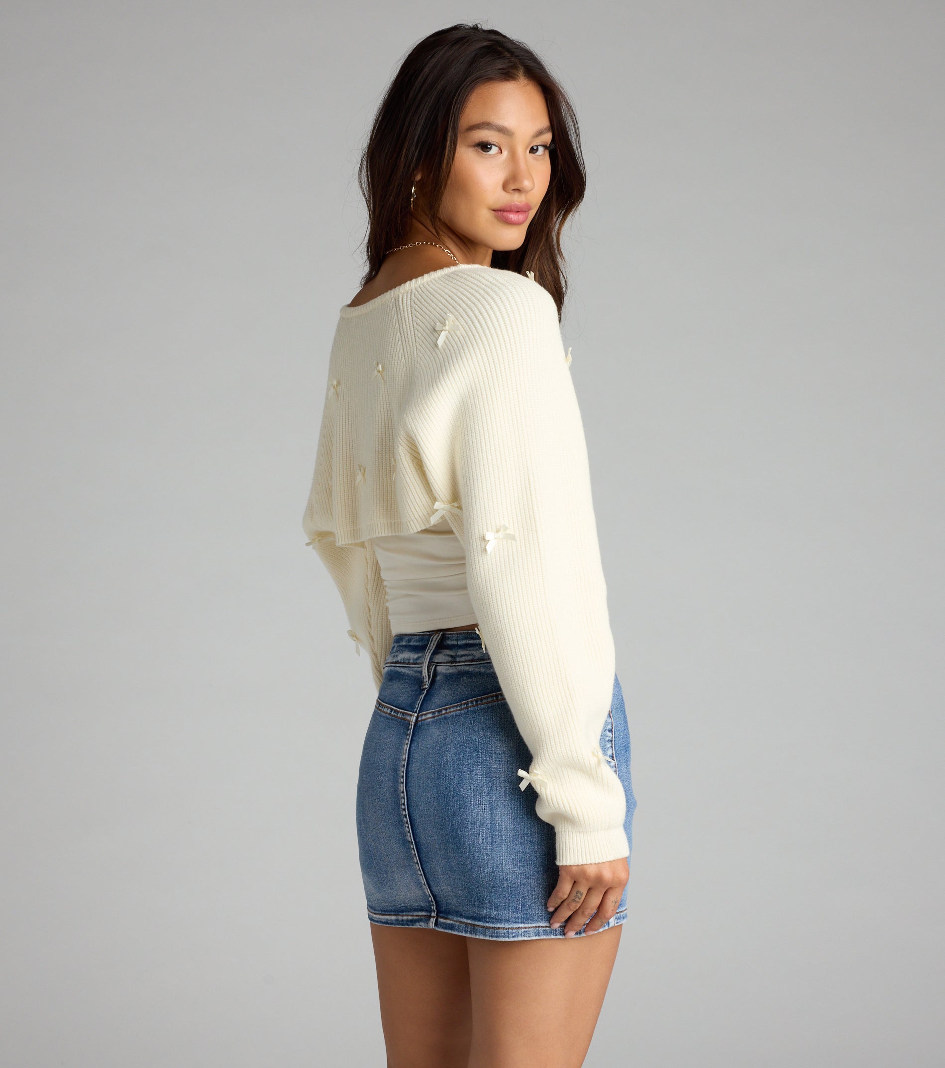 Cute But Casual Bow Knit Bolero - Image 2