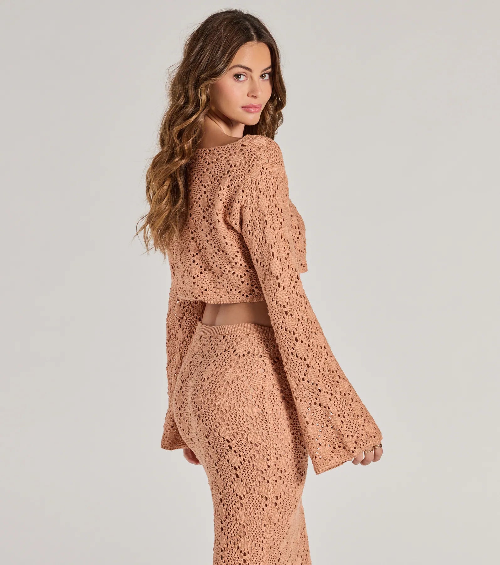 Weekend Mood Crochet Cropped Sweater - Image 2