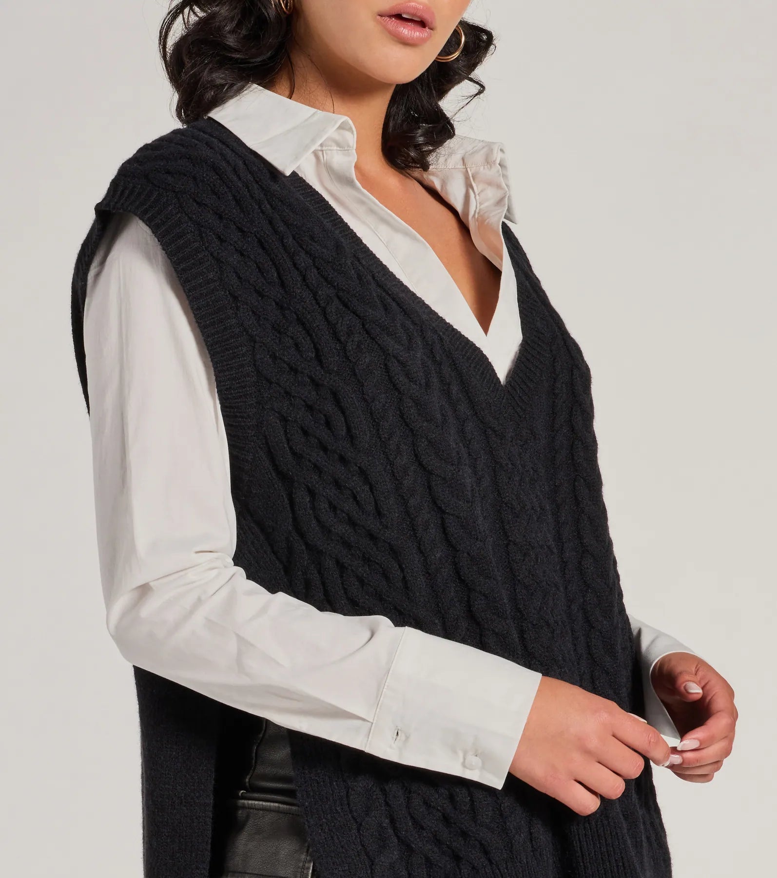 Chic Girl Vibe Cable Knit Vest - Image 4