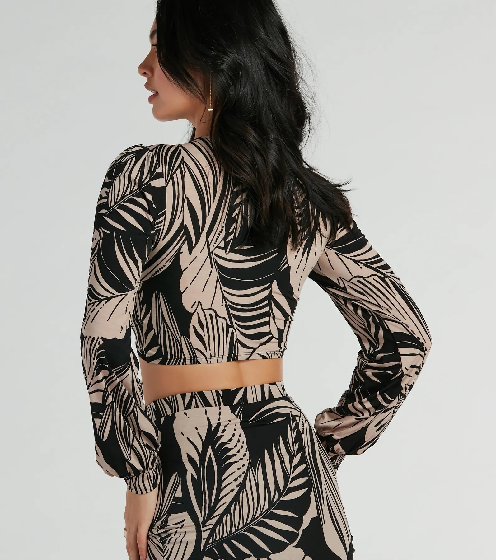 Tropical Day Dream Tie-Front Crop Top - Image 3