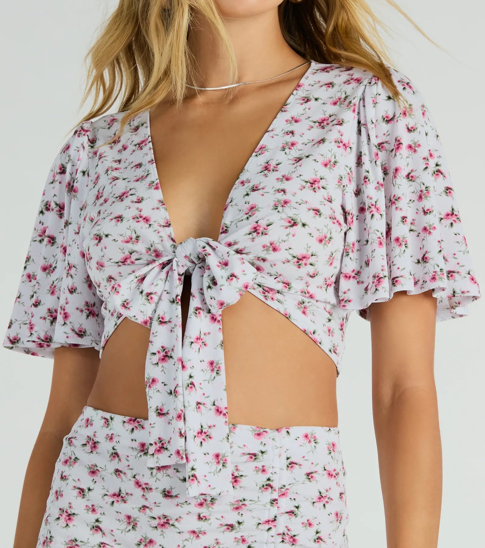 Sweet Flirt Flutter-Sleeve Ditsy Floral Tie-Front Top - Image 4
