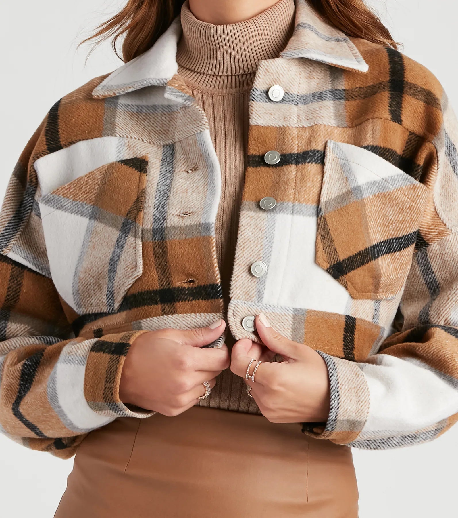 Always In Plaid Woven Crop Shacket - Image 4