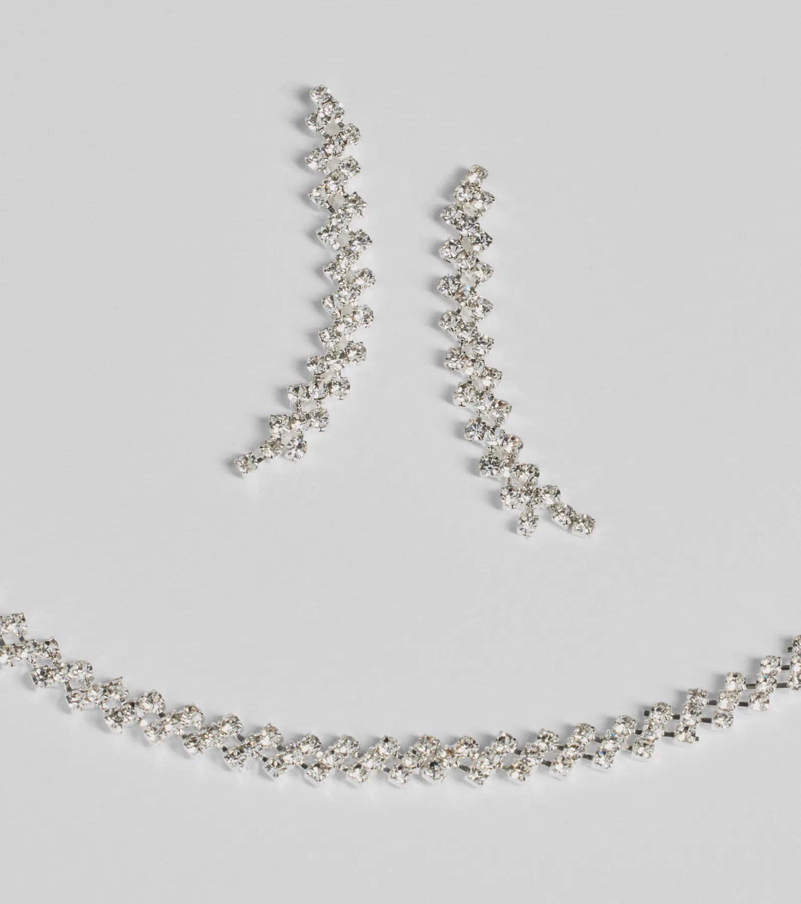 Classic Rhinestone Collar And Duster Set - Image 2