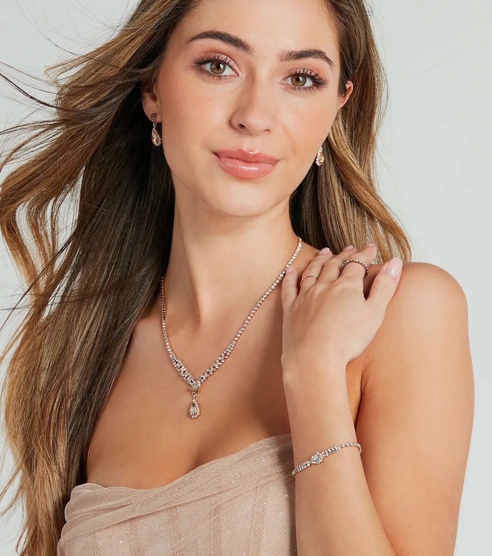 Regal Rhinestone Necklace. Earrings. and Bracelet Set