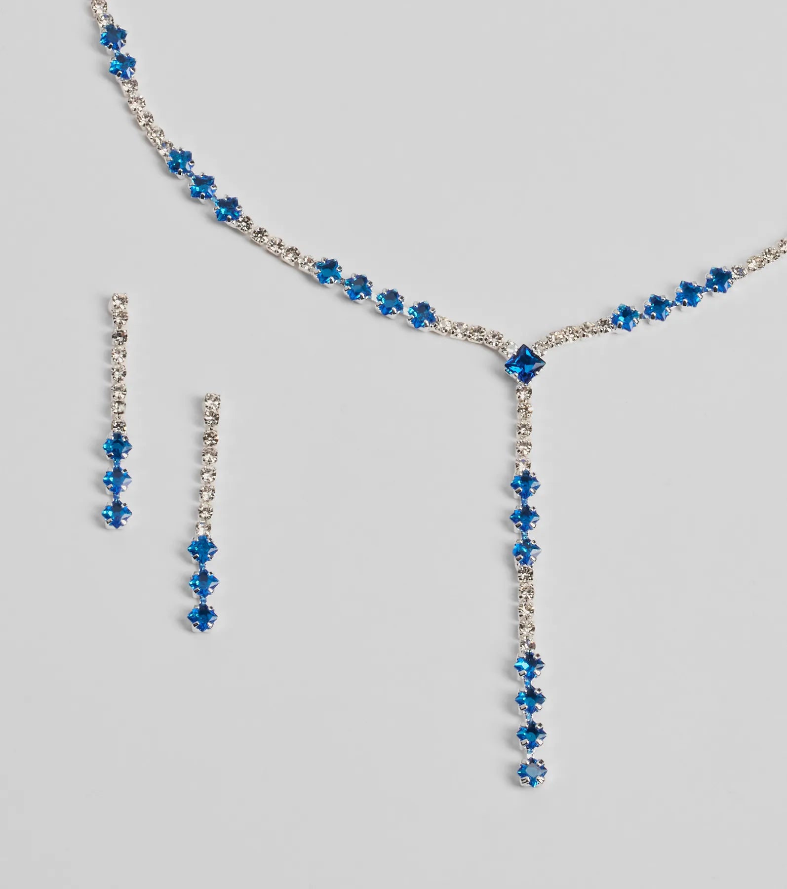 Luxe Glimmer Rhinestone Necklace And Earrings Set - Image 2