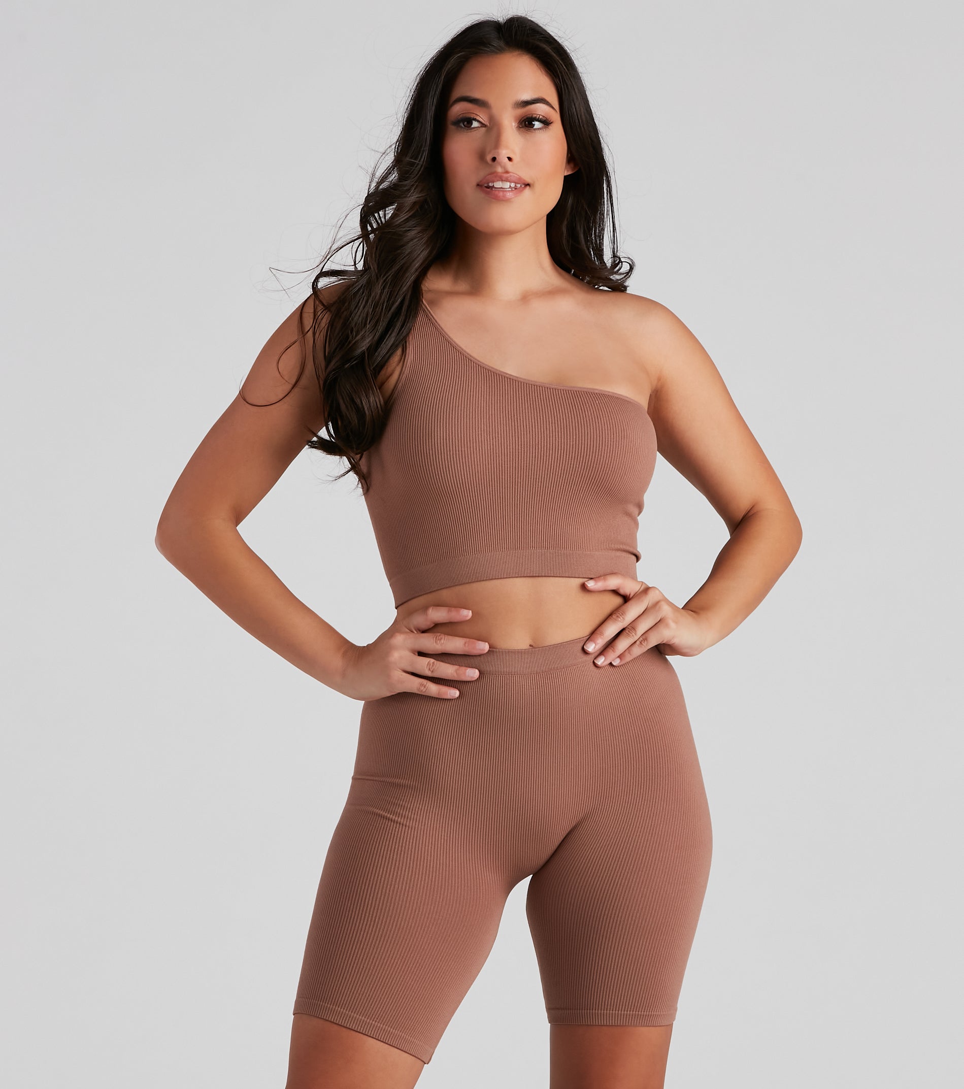 Weekend Leisure Seamless Set - Image 5
