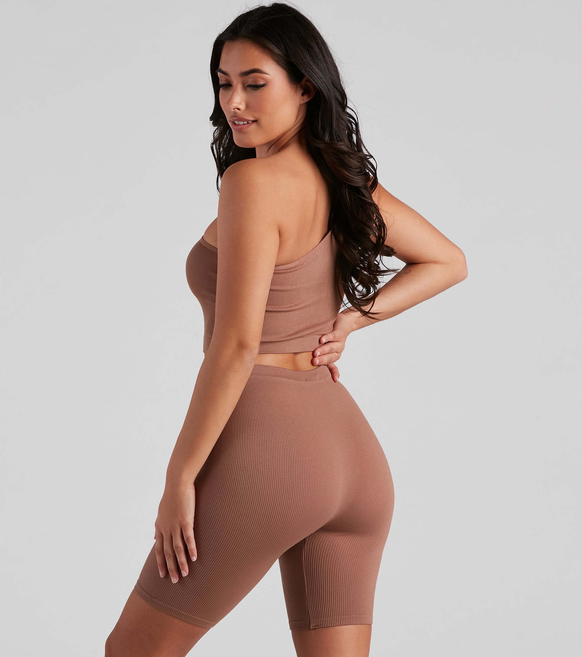 Weekend Leisure Seamless Set - Image 6