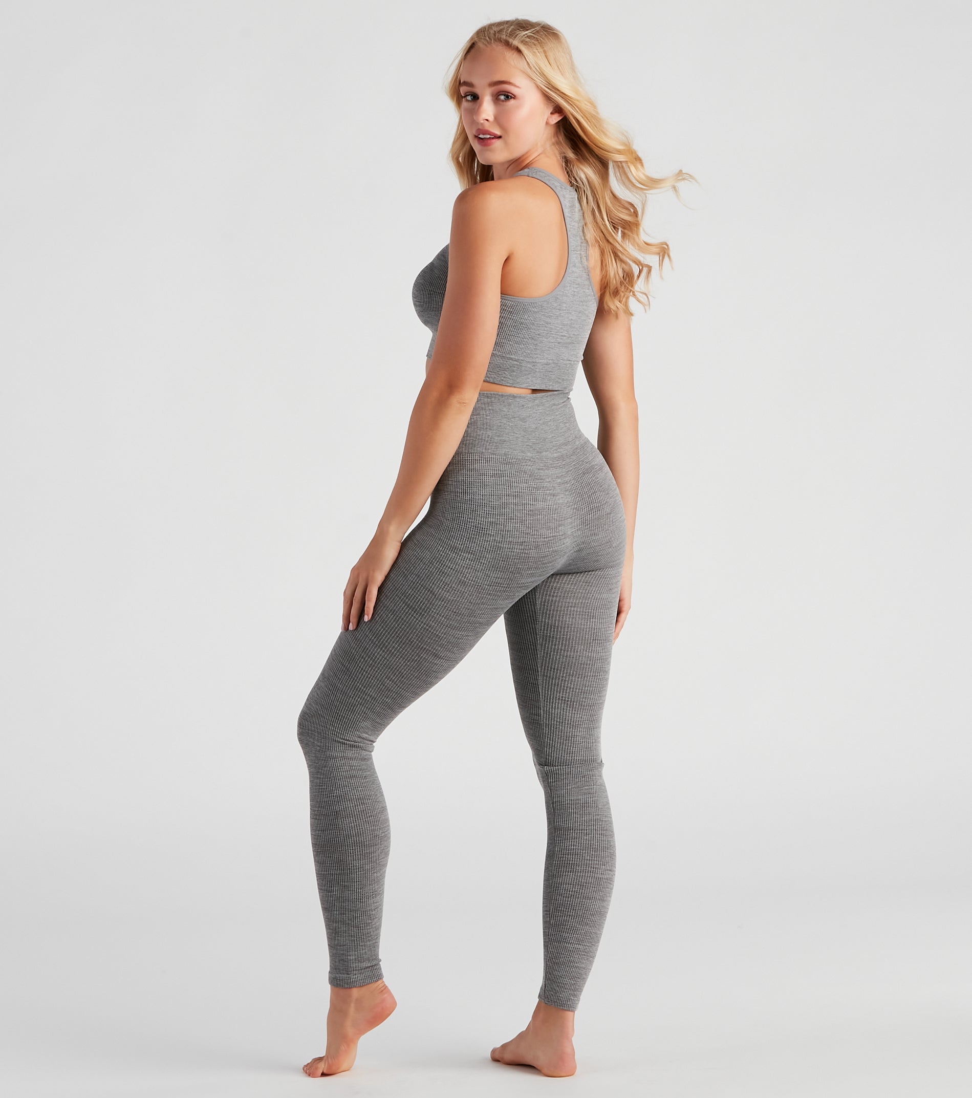 Cozy Seamless Pajama Top And Leggings Set - Image 2