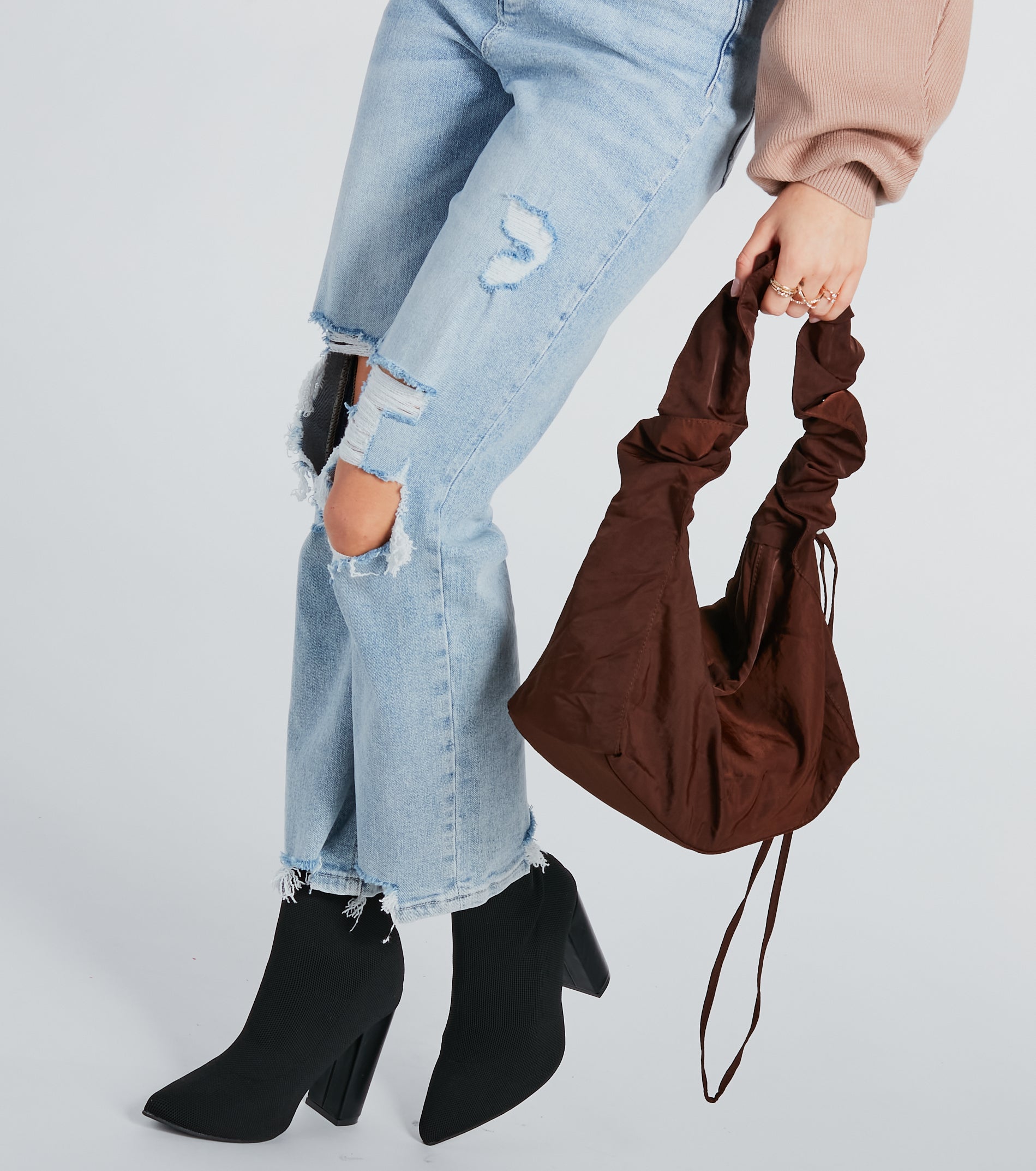 Carry On In Style Scrunch Shoulder Bag - Image 3