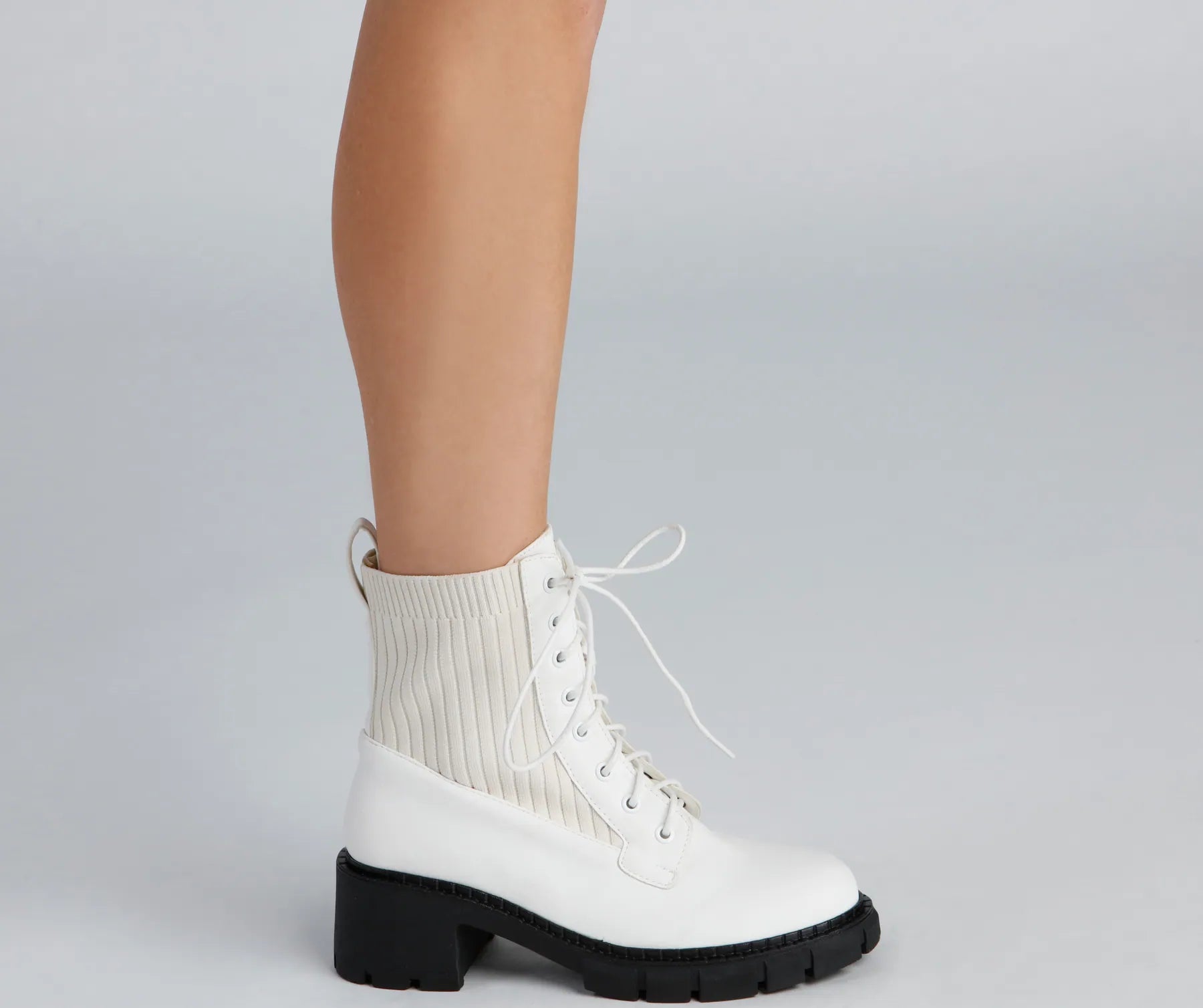 Trendy Status Knit Detail Boots - Image 11
