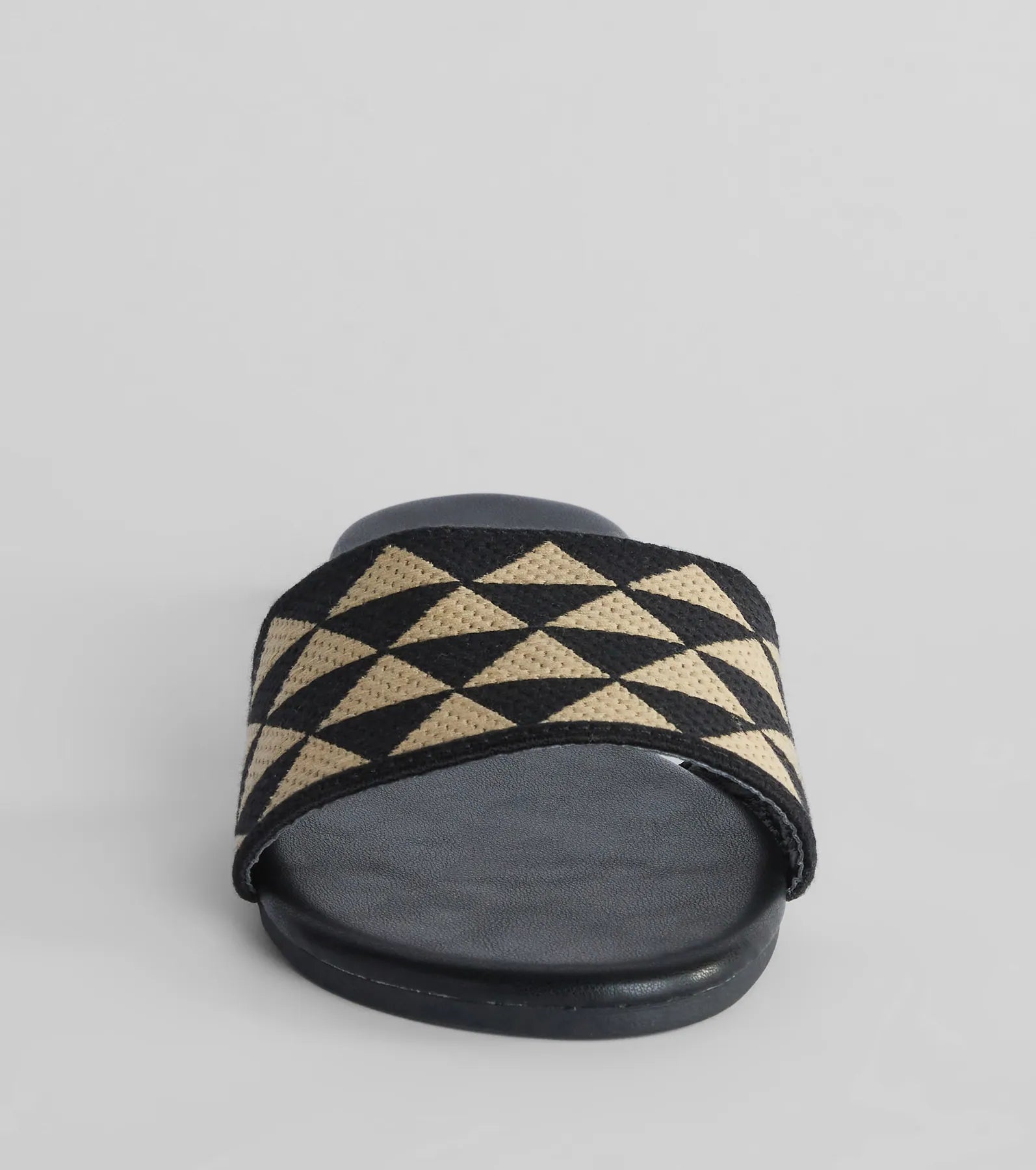 Points Of Interest Triangle Print Strap Flat Sandals - Image 7
